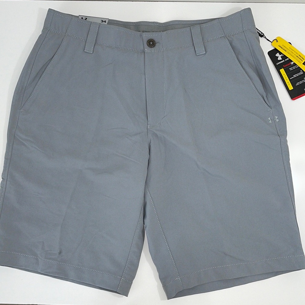 Under Armour Golf gear men’s Size 34 grey shorts.  New with tags!